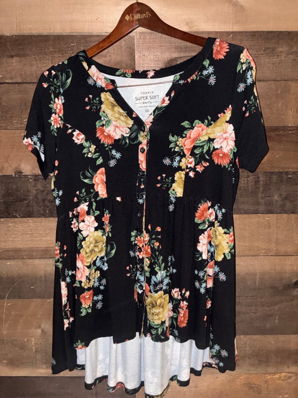 Perfect Spring blouseBlack Floral Button-Front Tunic with Pink and Yellow Blooms